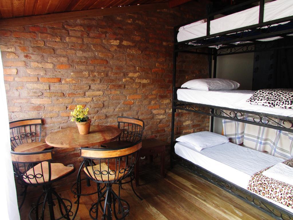 Viva Chico Rei Hostel Ouro Preto  Phòng bức ảnh